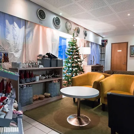 Aakenus Ξενοδοχείο 4*