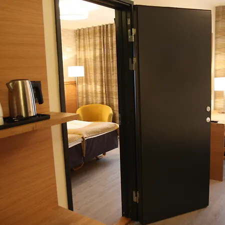 Aakenus Ροβανιέμι