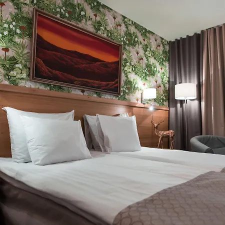 Ξενοδοχείο Aakenus