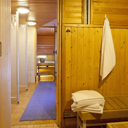 Ξενοδοχείο Aakenus