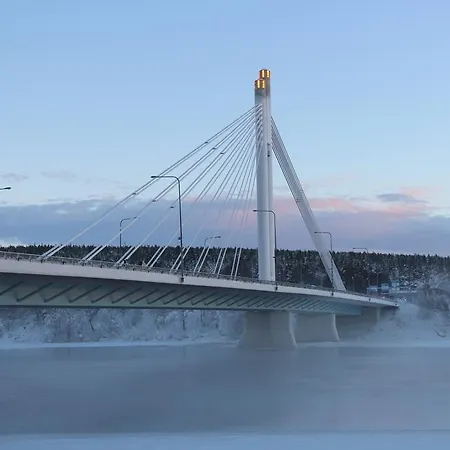 Aakenus Ροβανιέμι