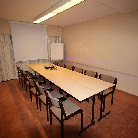 Ξενοδοχείο Aakenus